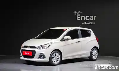 Chevrolet Spark 2016 1.0 Автомат в Москве № 37575, миниатюра 10
