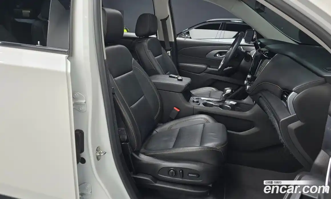 Chevrolet Traverse 2021 3.6 Автомат в Москве № 39039, фото 16