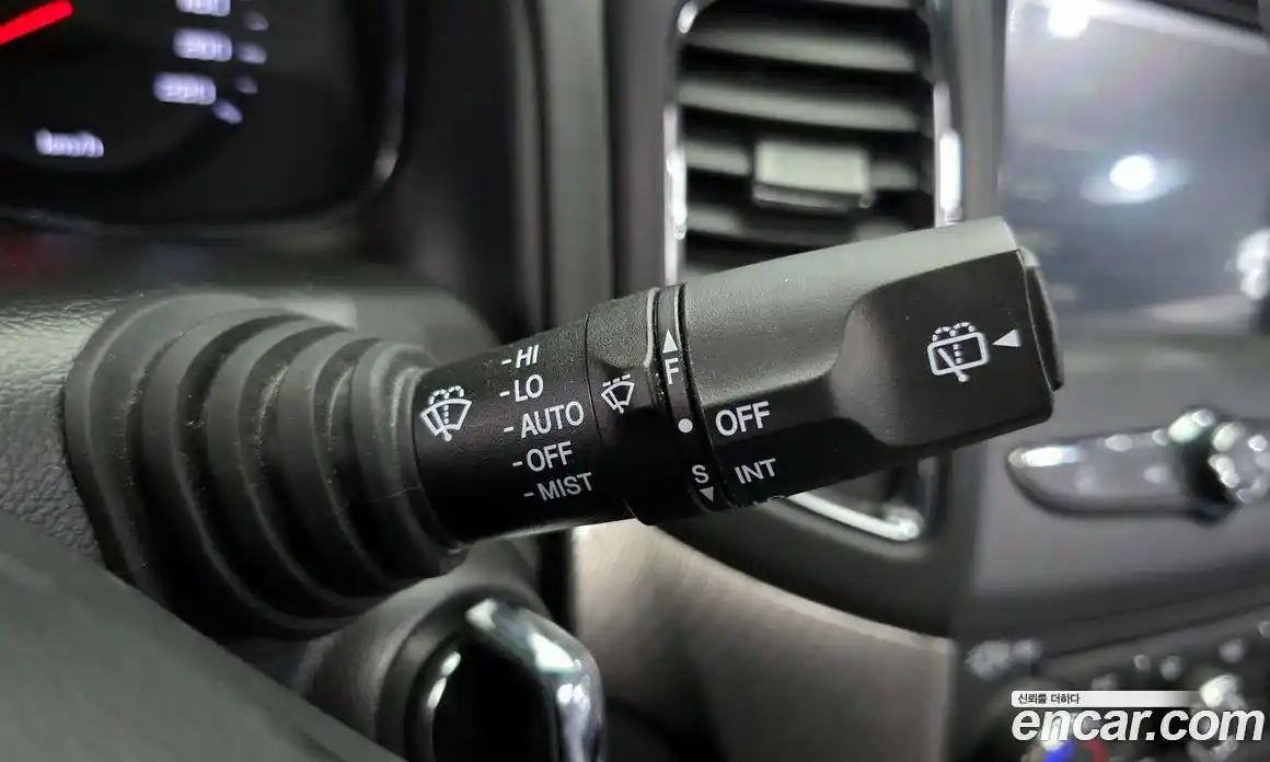 Chevrolet Captiva 2016 2.0 Автомат в Москве № 39281, фото 3