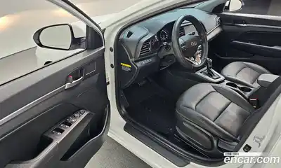 Hyundai Avante 2019 1.6 Автомат в Москве № 399207, миниатюра 11