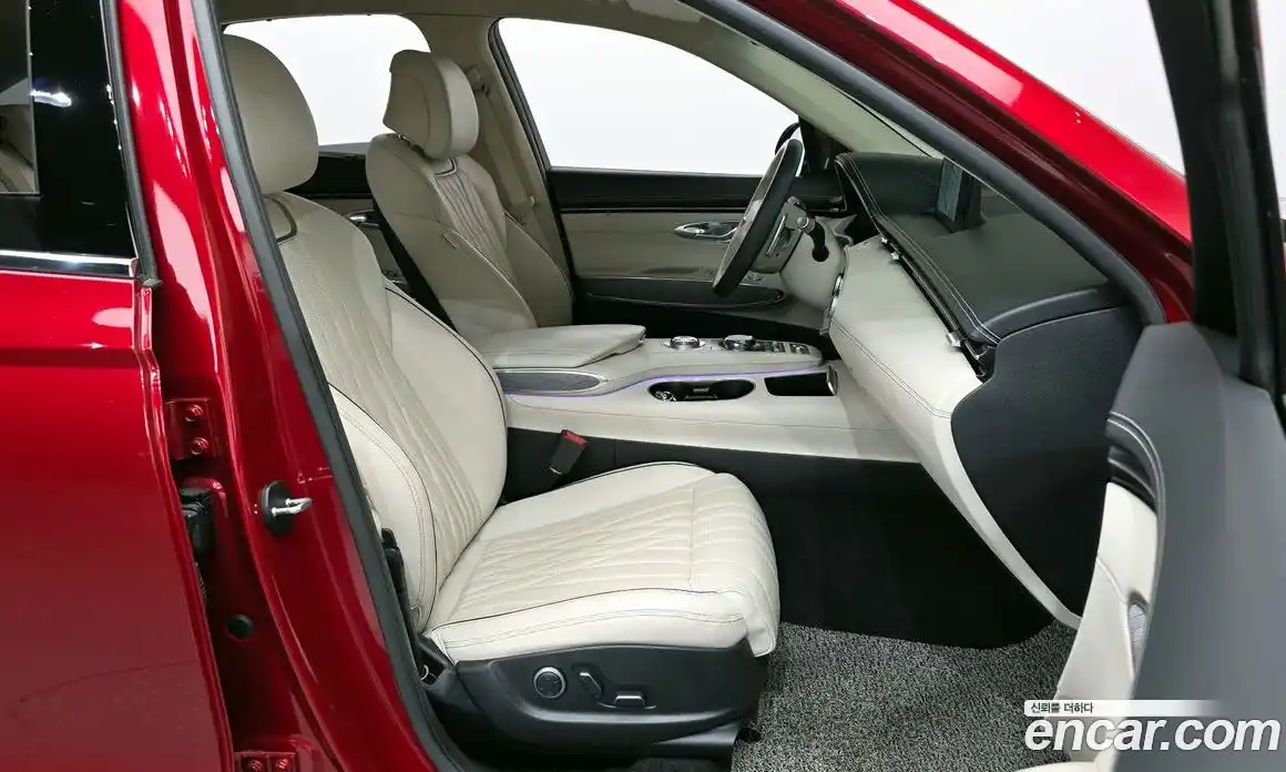 Genesis GV70 2021 2.5 Автомат в Москве № 404836, фото 11