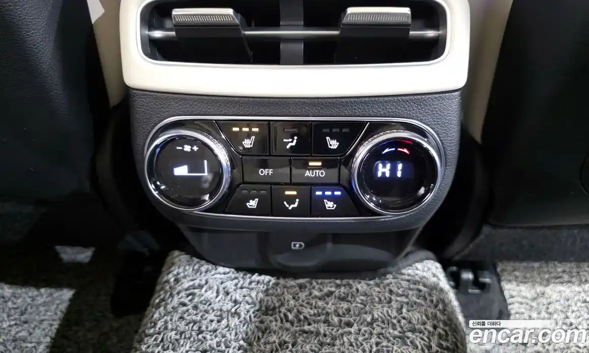 Genesis GV70 2021 2.5 Автомат в Москве № 404836, фото 19