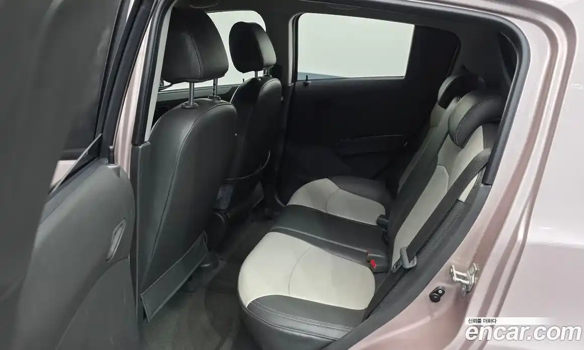 Chevrolet Matiz 2011 1.0 Автомат в Москве № 40559, фото 8