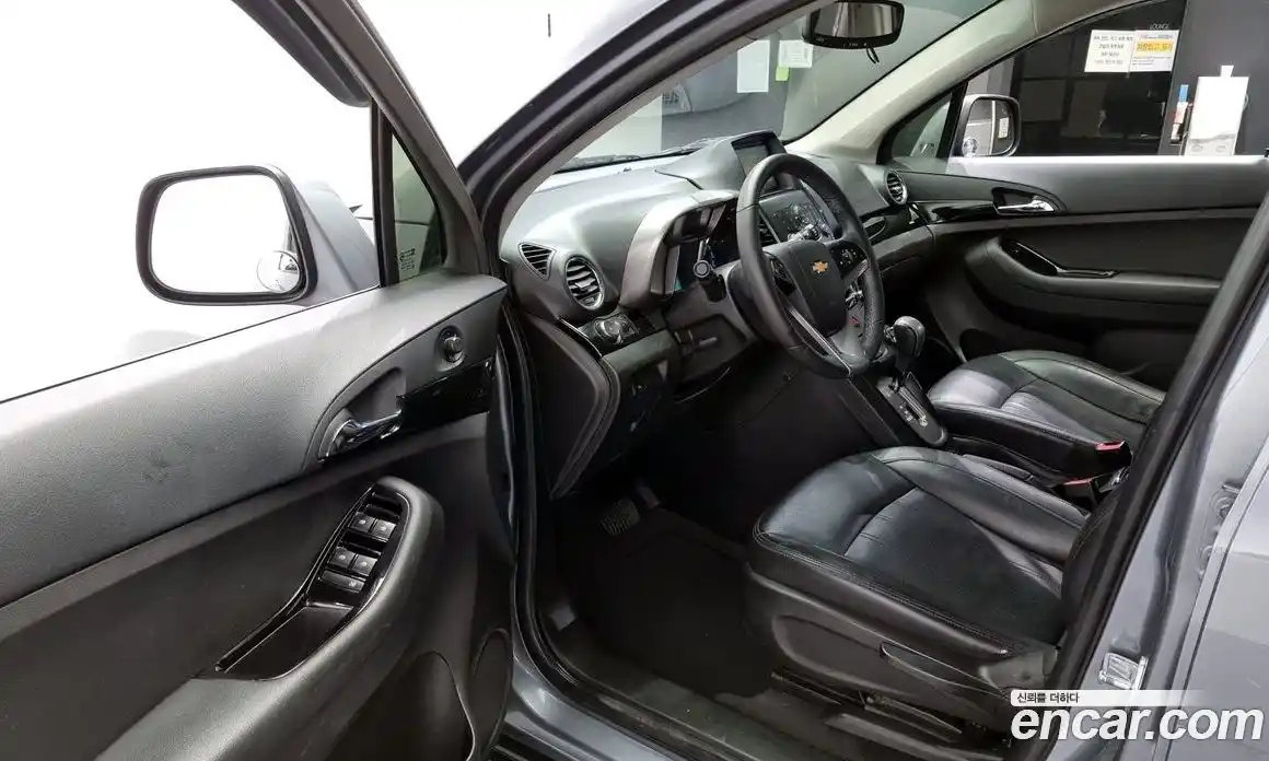 Chevrolet Orlando 2016 2.0 Автомат в Москве № 41272, фото 17