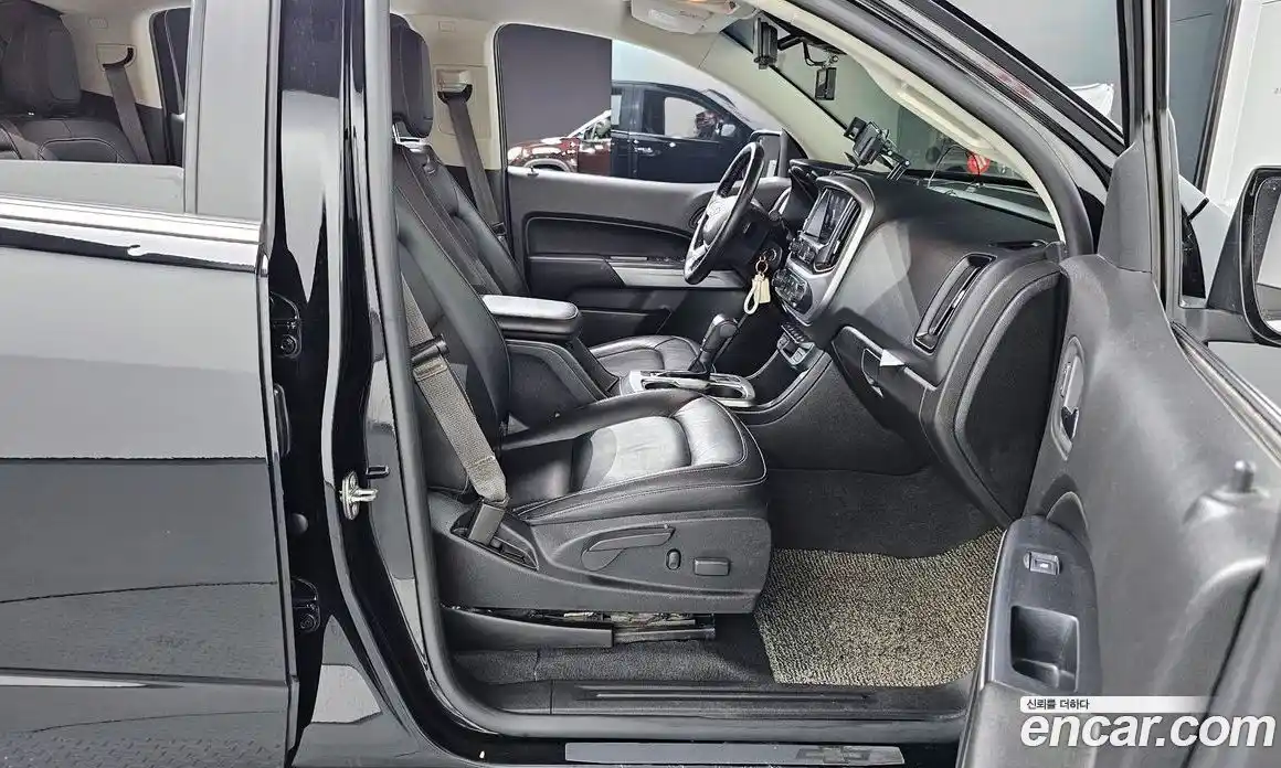 Chevrolet Colorado 2020 3.6 Автомат в Москве № 41718, фото 17