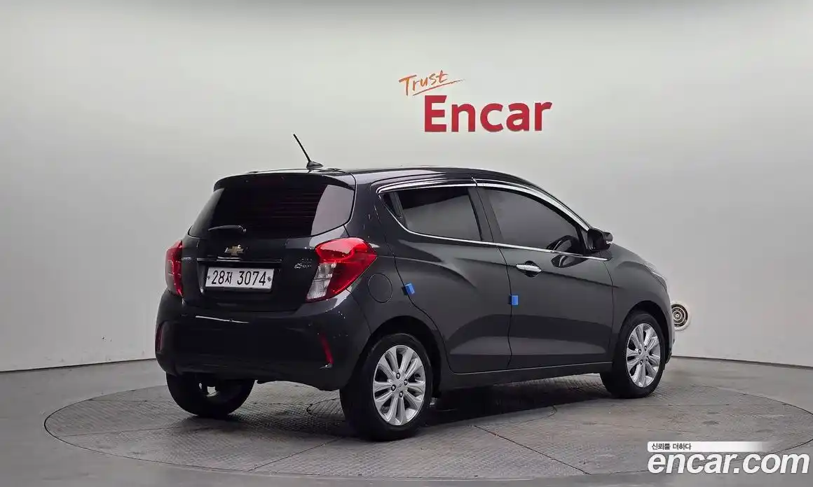 Chevrolet Spark 2017 1.0 Автомат в Москве № 41788, фото 16