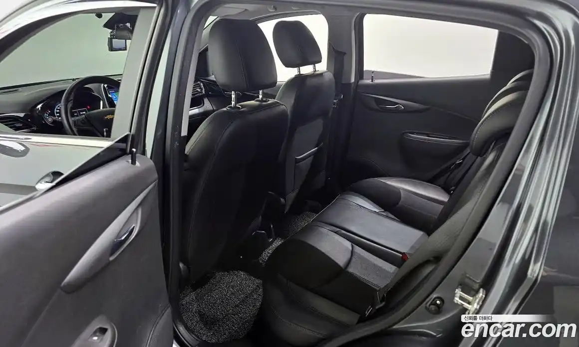 Chevrolet Spark 2017 1.0 Автомат в Москве № 41788, фото 10