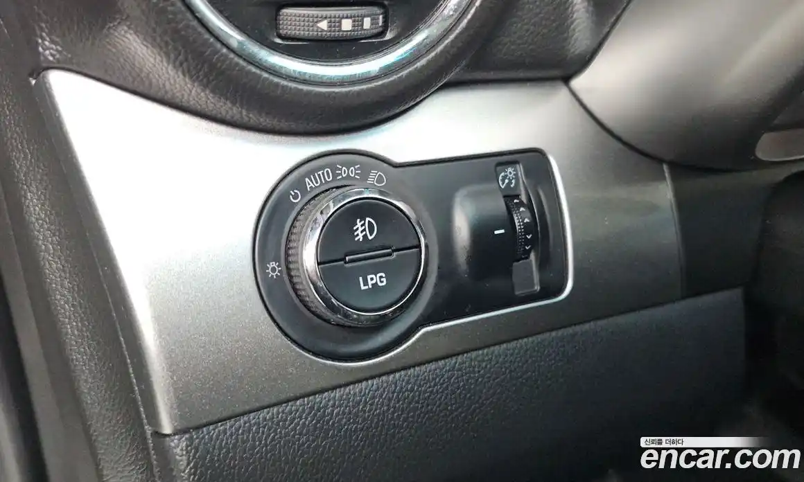 Chevrolet Orlando 2013 2.0 Автомат в Москве № 42018, фото 8