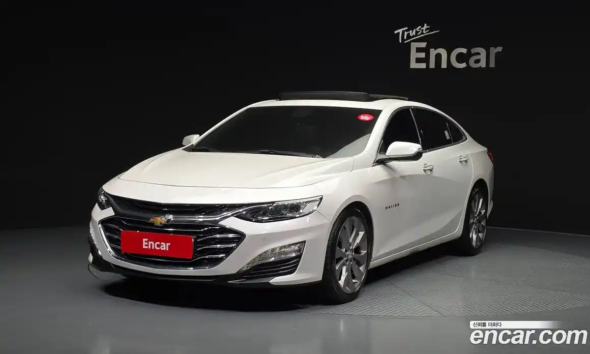 Chevrolet Malibu 2019 1.3 Автомат в Москве № 422851, фото 1