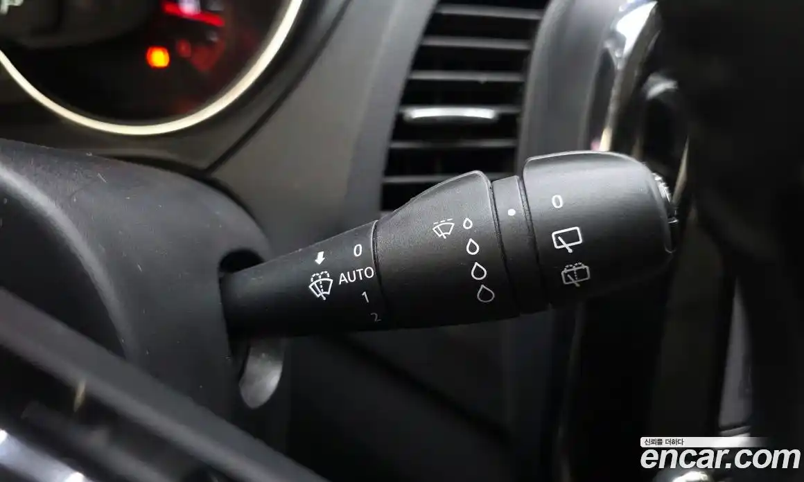 Renault QM3 2017 1.5 Автомат в Москве № 423193, фото 18