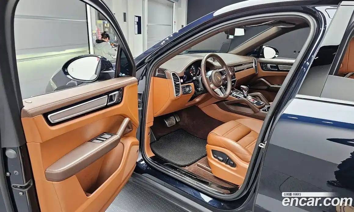 Porsche Cayenne 2022 3.0 Автомат в Москве № 430491, фото 11