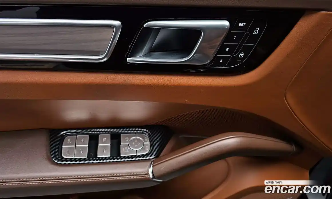 Porsche Cayenne 2022 3.0 Автомат в Москве № 430491, фото 14