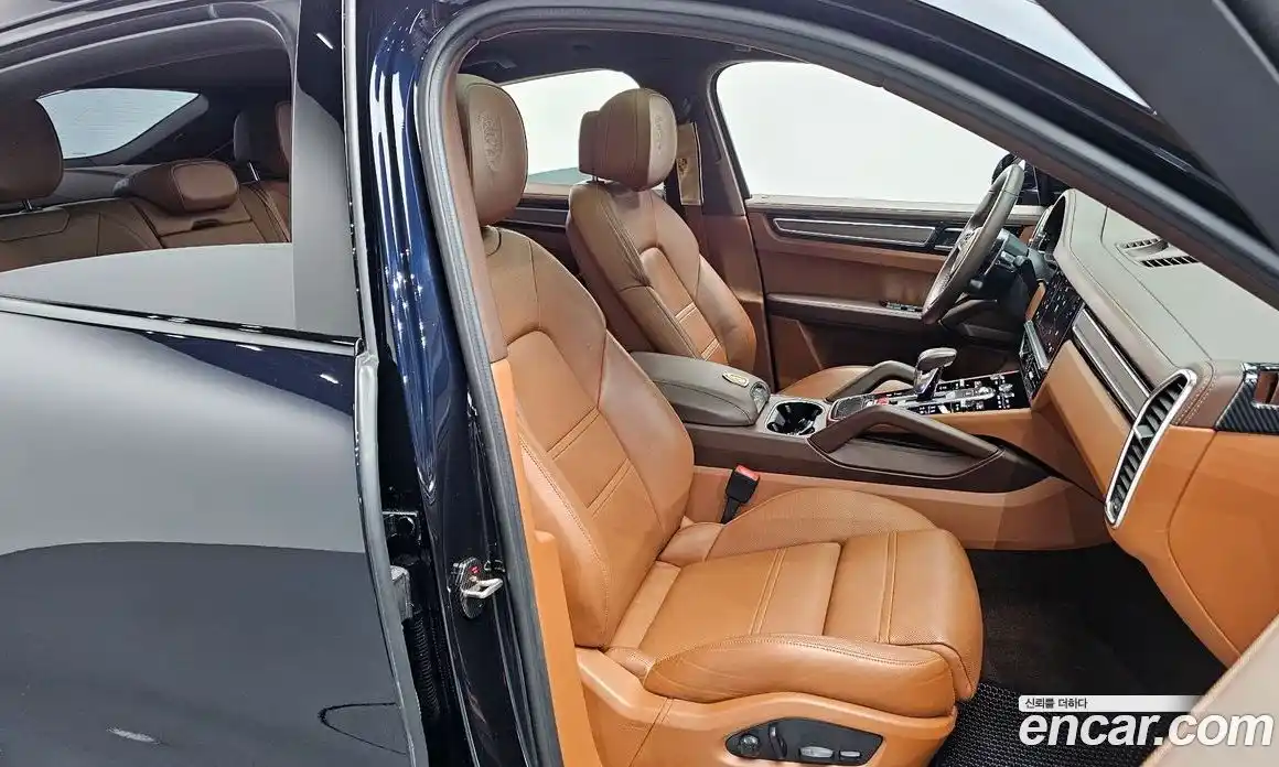 Porsche Cayenne 2022 3.0 Автомат в Москве № 430491, фото 10