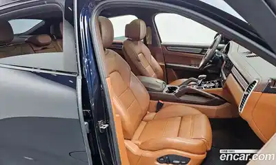 Porsche Cayenne 2022 3.0 Автомат в Москве № 430491, миниатюра 10