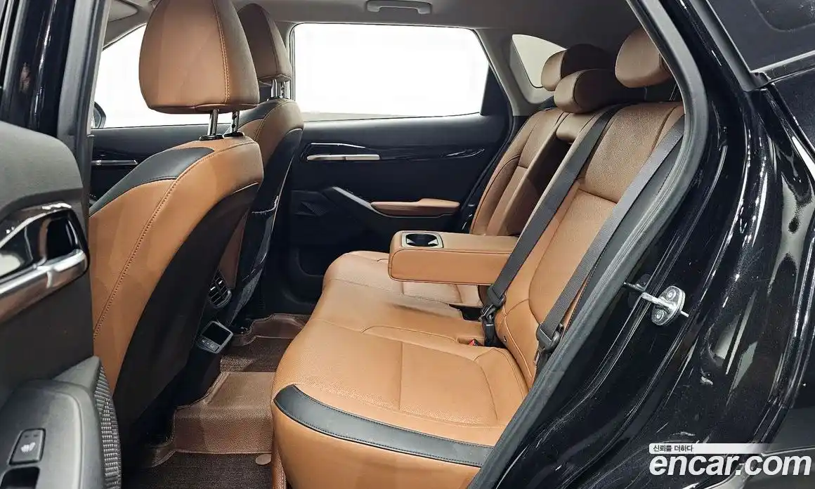 Kia Seltos 2023 2.0 Автомат в Москве № 451772, фото 11