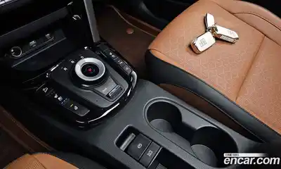 Kia Seltos 2023 2.0 Автомат в Москве № 451772, миниатюра 8