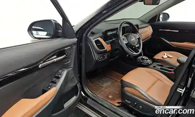 Kia Seltos 2023 2.0 Автомат в Москве № 451772, миниатюра 10