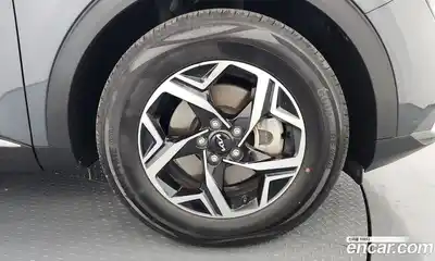 Kia Sportage 2023 1.6 Автомат в Москве № 451797, миниатюра 4