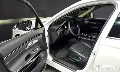Genesis GV70 2024 2.5 Автомат в Москве № 452993, миниатюра 10