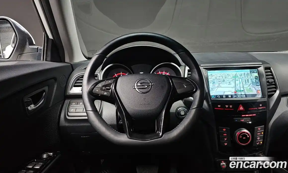 SsangYong TIBOLI 2017 1.6 Автомат в Москве № 454118, фото 11