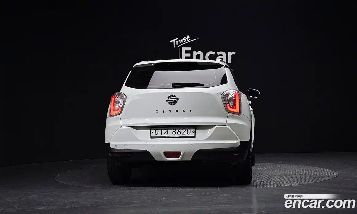 SsangYong TIBOLI 2017 1.6 Автомат в Москве № 454118, фото 4