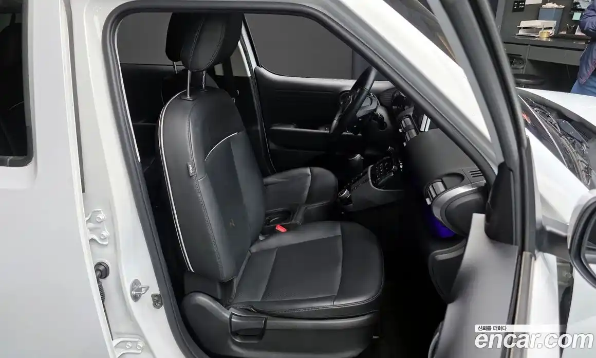 Hyundai Casper 2023 1.0 Автомат в Москве № 457312, фото 12