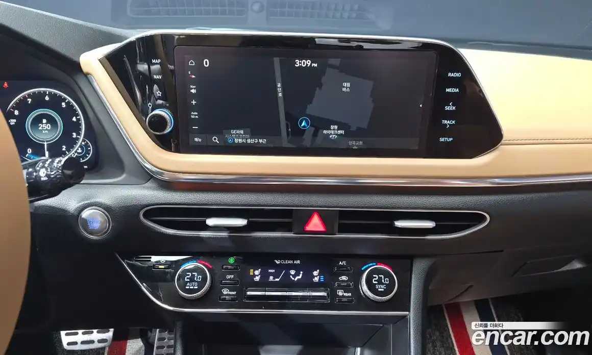 Hyundai Sonata 2021 2.0 Автомат в Москве № 458842, фото 15