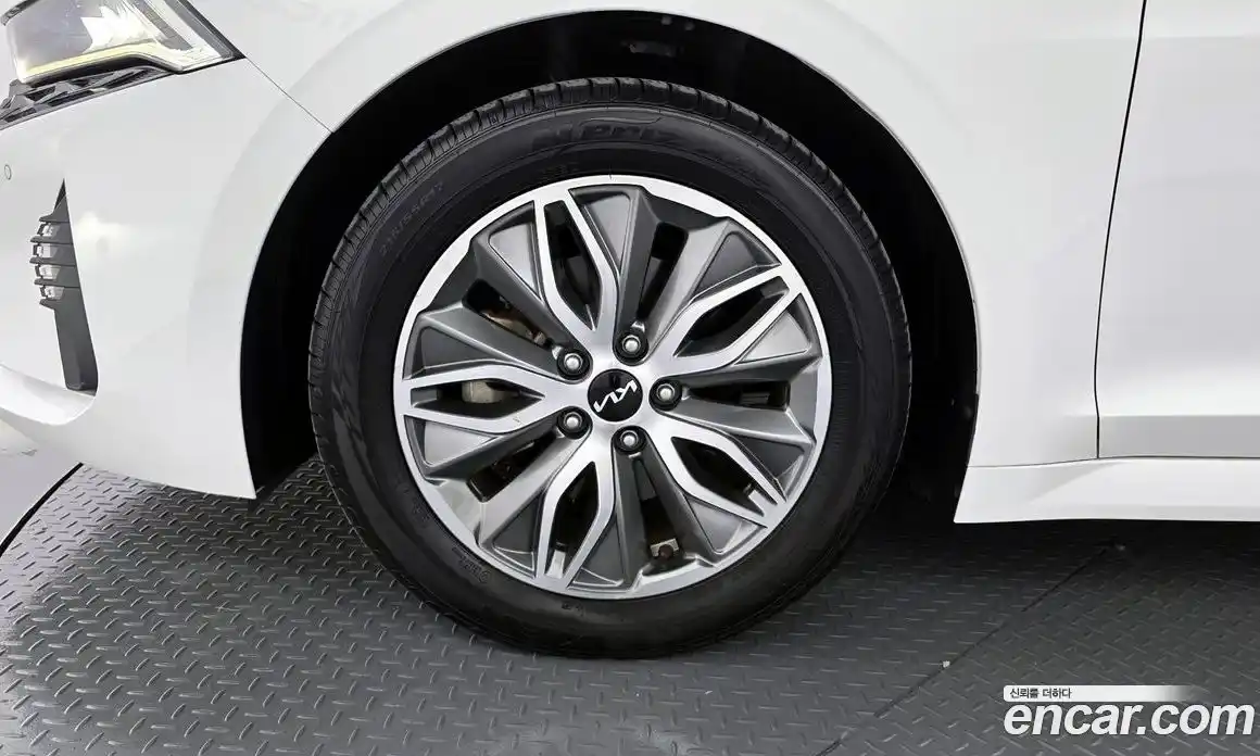 Kia K5 2022 2.0 Автомат в Москве № 461584, фото 4