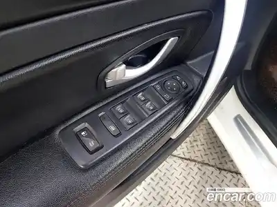 Renault SM5 2011 2.0 Автомат в Москве № 463222, миниатюра 11