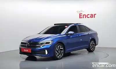 Volkswagen Jetta, 2023