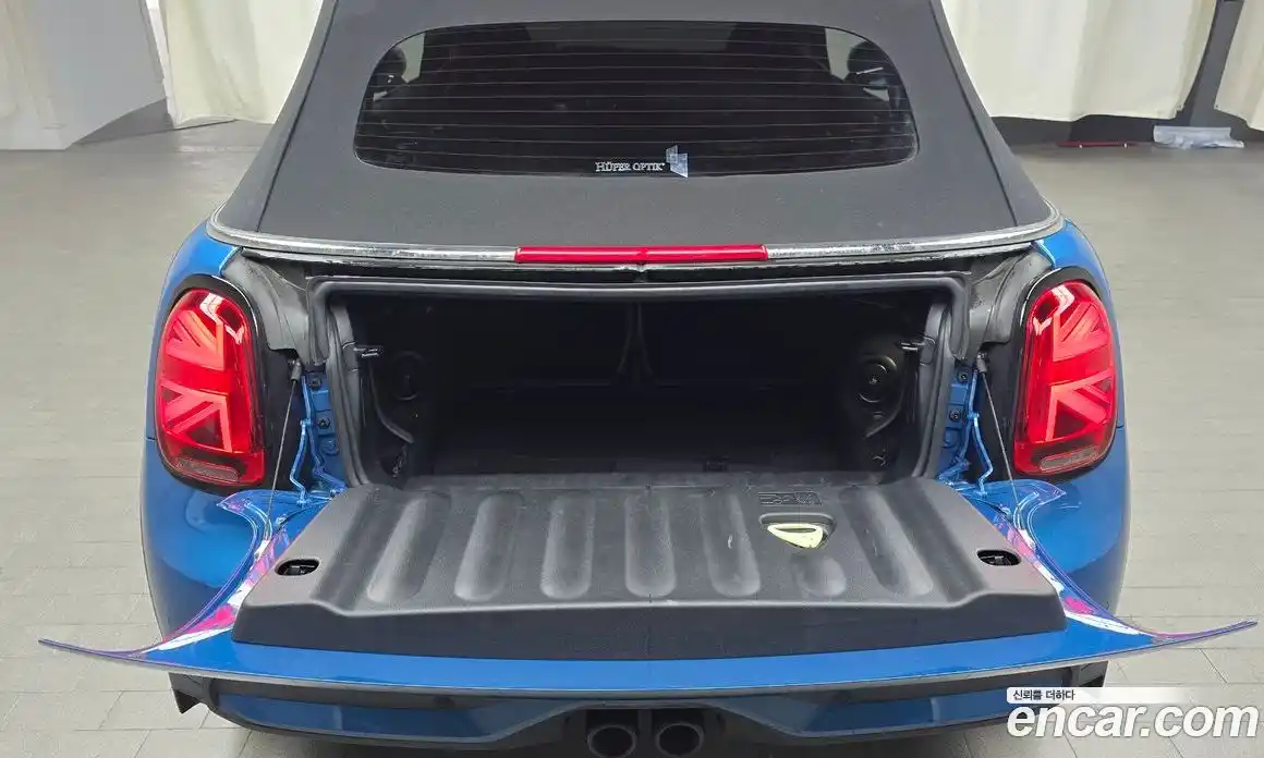 Mini Cooper Convertible 2024 2.0 Автомат в Москве № 471834, фото 20