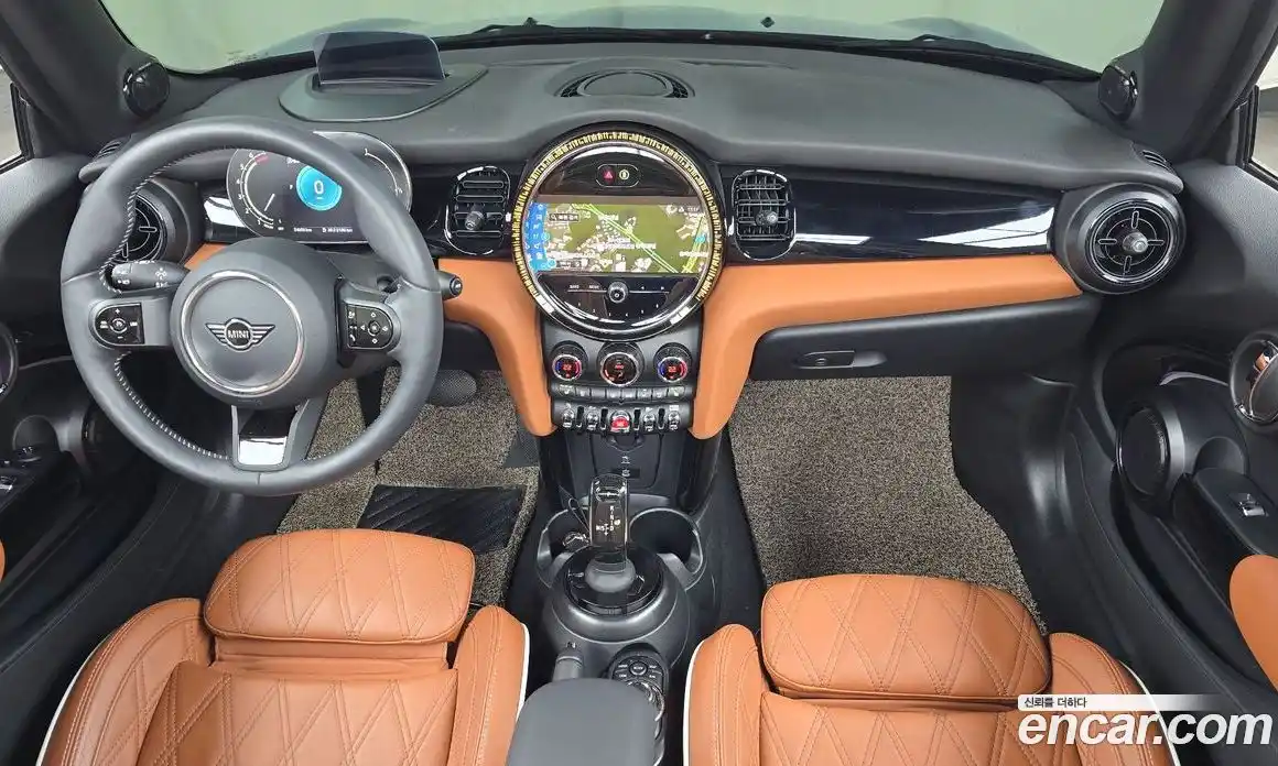 Mini Cooper Convertible 2024 2.0 Автомат в Москве № 471834, фото 7