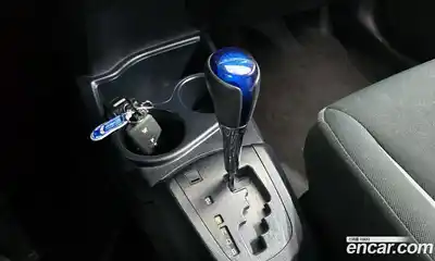 Toyota Prius 2018 1.5 Автомат в Москве № 472995, миниатюра 9