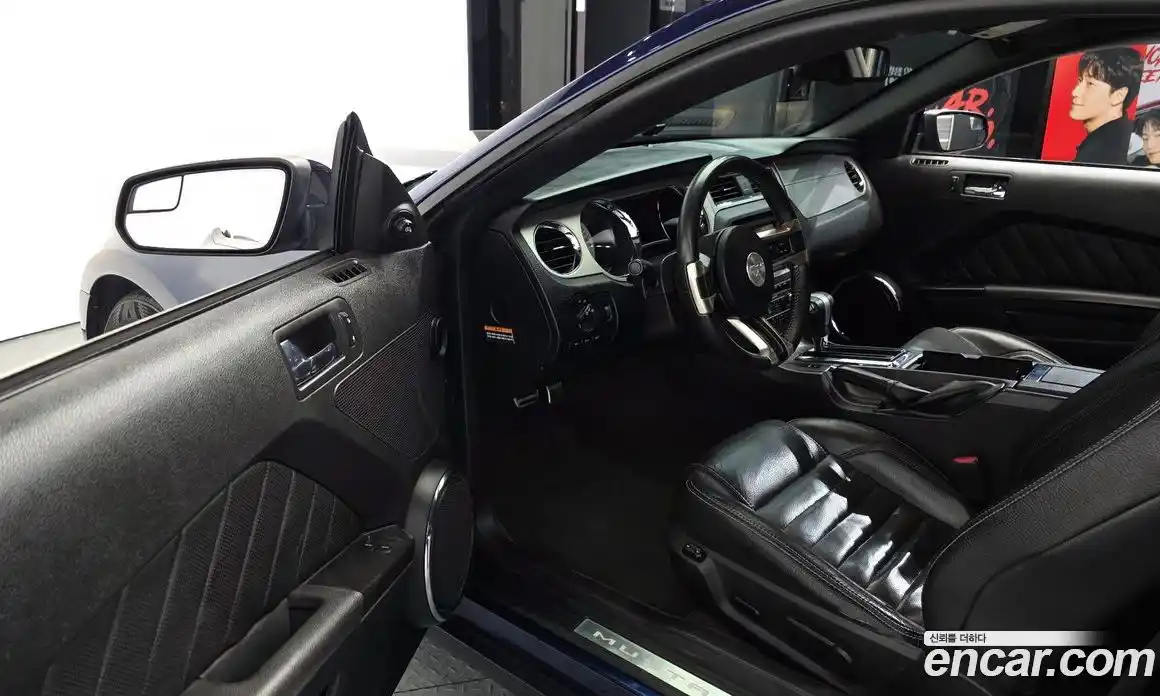 Ford Mustang 2012 3.7 Автомат в Москве № 473761, фото 11