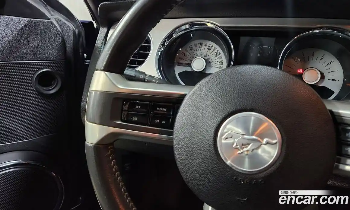 Ford Mustang 2012 3.7 Автомат в Москве № 473761, фото 19