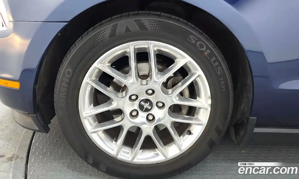 Ford Mustang 2012 3.7 Автомат в Москве № 473761, фото 5