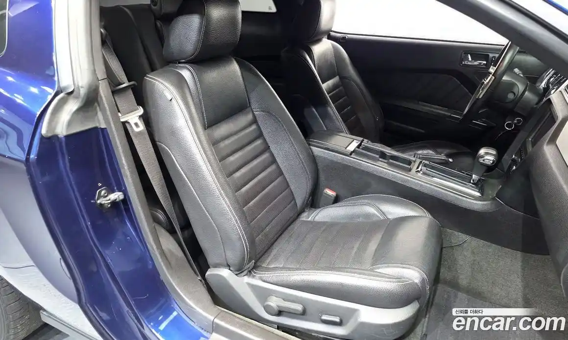 Ford Mustang 2012 3.7 Автомат в Москве № 473761, фото 10