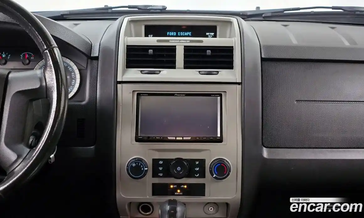 Ford Escape 2009 2.5 Автомат в Москве № 473802, фото 14