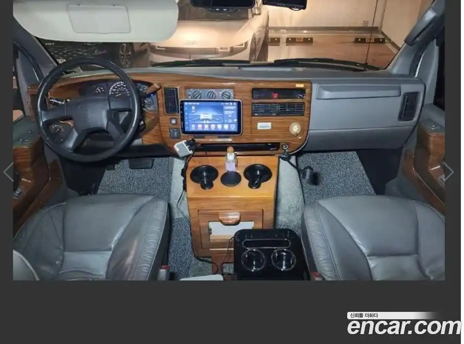 Chevrolet Express Van 2005 5.3 Автомат в Москве № 475098, фото 12