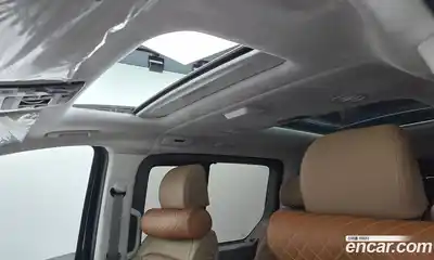 Hyundai Staria, 2024