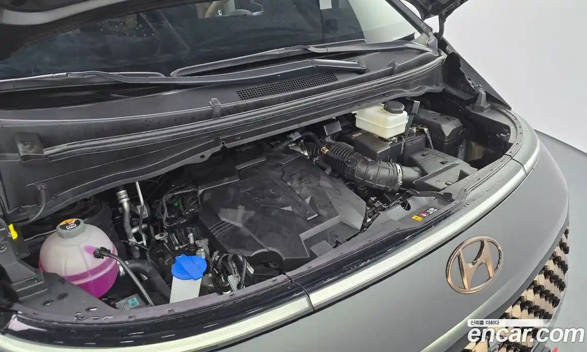 Hyundai Staria 2024 3.5 Автомат в Москве № 47511, фото 19