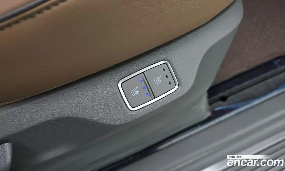 Hyundai Staria 2024 3.5 Автомат в Москве № 47511, фото 8