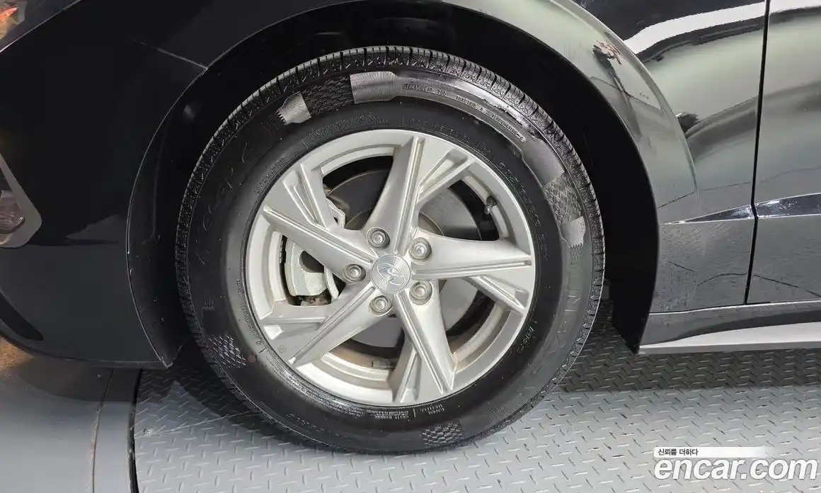 Hyundai Sonata 2020 2.0 Автомат в Москве № 48459, фото 5