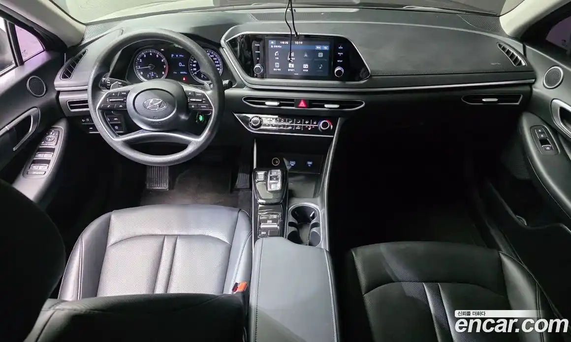 Hyundai Sonata 2020 2.0 Автомат в Москве № 48459, фото 7