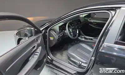 Hyundai Sonata 2020 2.0 Автомат в Москве № 48459, миниатюра 10