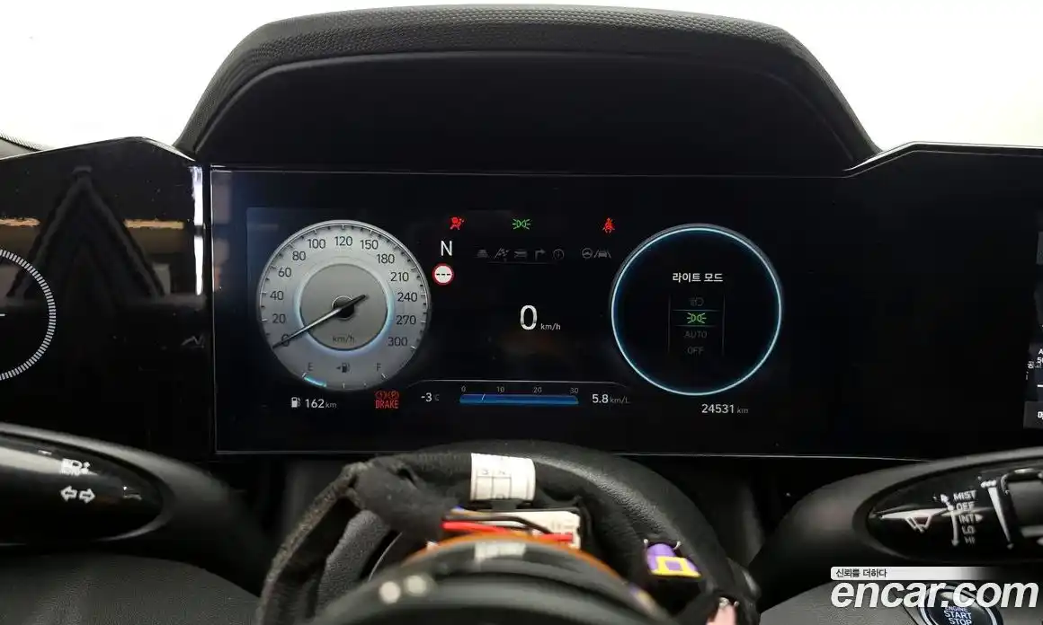 Hyundai Avante 2024 2.0 Механическая в Москве № 50159, фото 15