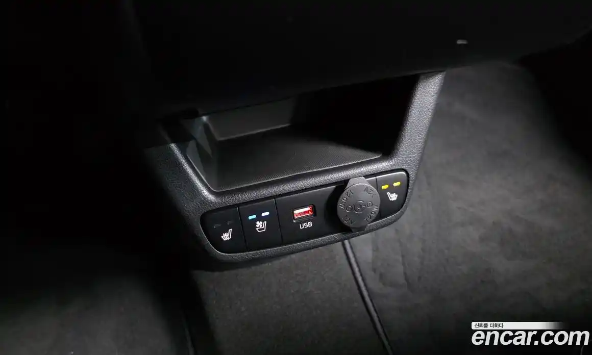 Kia Ray 2023 1.0 Автомат в Москве № 51073, фото 11