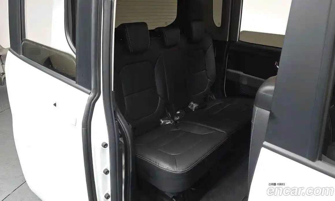 Kia Ray 2023 1.0 Автомат в Москве № 51073, фото 6