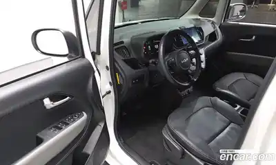 Kia Ray 2023 1.0 Автомат в Москве № 51073, миниатюра 10