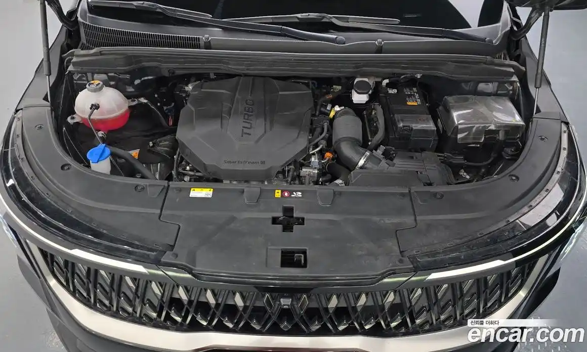 Kia Canival 2025 2.2 Автомат в Москве № 51519, фото 6